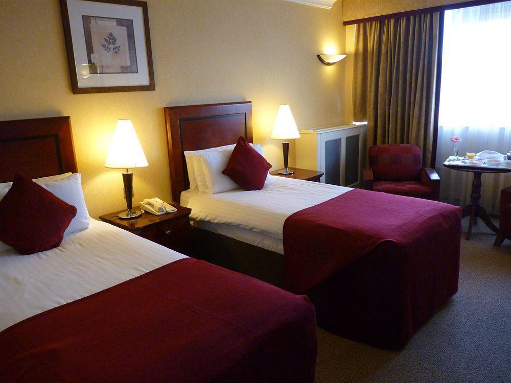 Clyde Court Hotel Dublin Ngoại thất bức ảnh